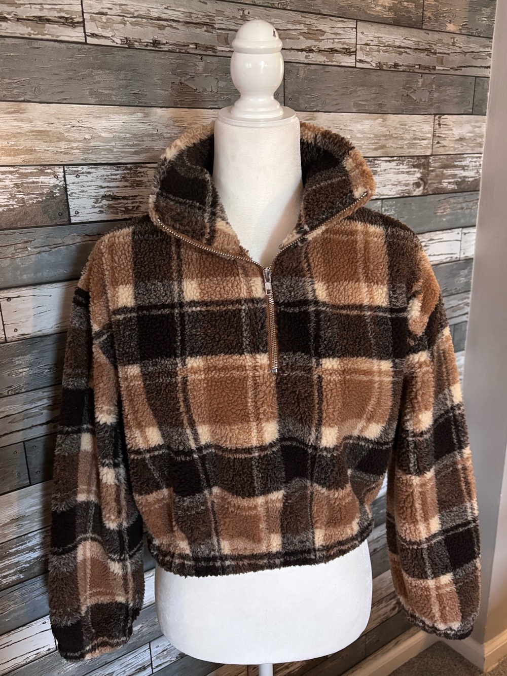 ZAFUL Plaid Cropped Sherpa Shacket Quarter Zip Pullover Outerwear Womens Size 4